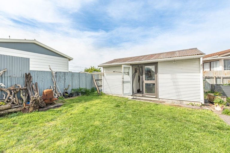 Photo of property in 10 Cornfoot Street, Castlecliff, Whanganui, 4501