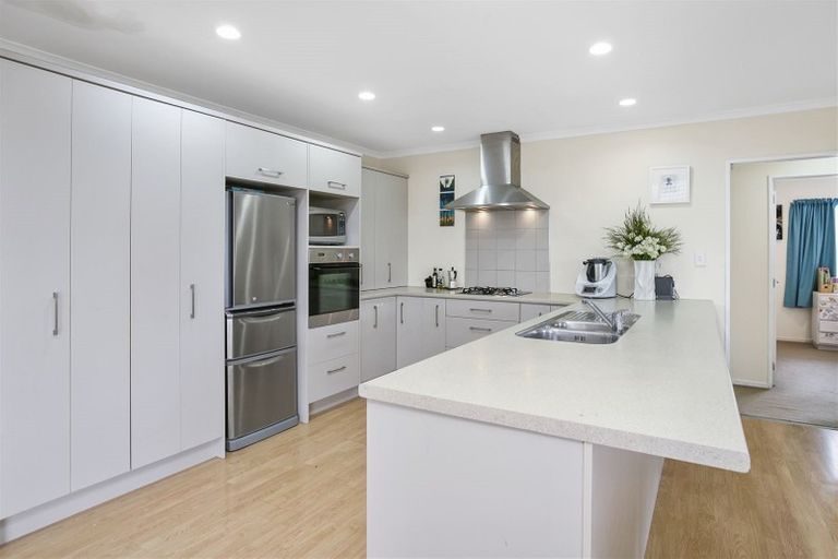 Photo of property in 70 Intrepid Crescent, Beachlands, Auckland, 2018