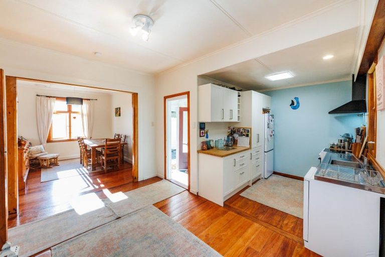 Photo of property in 47 Station Road, Marton, 4710