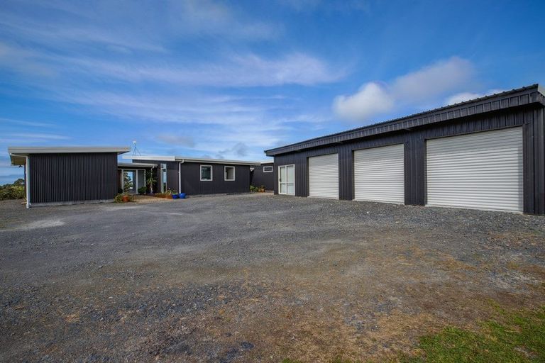 Photo of property in 69 Cemetery Road, Te Arai, Wellsford, 0975