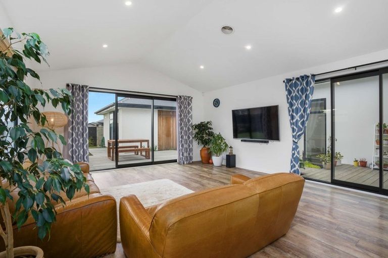 Photo of property in 17 Delorean Drive, Rolleston, 7615