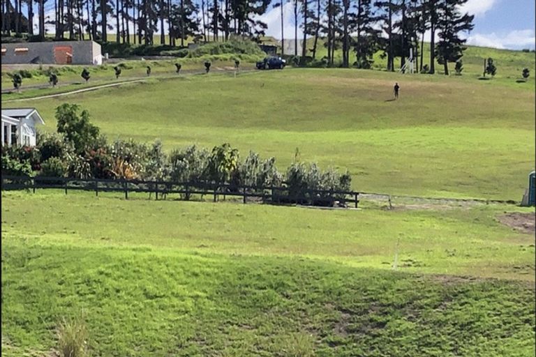 Photo of property in 5 Vidar Way, Coopers Beach, 0420