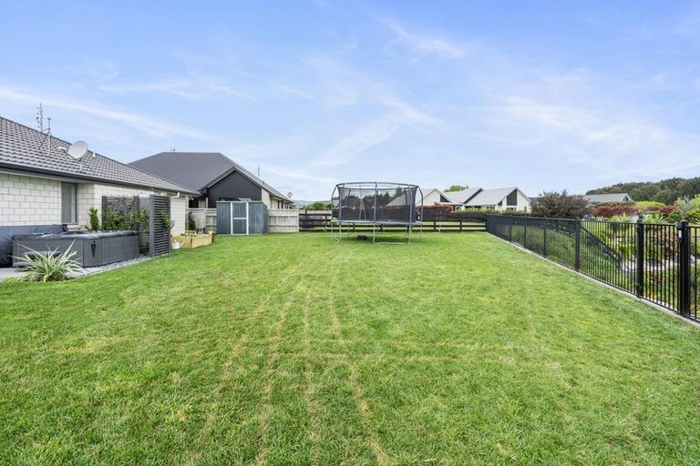 Photo of property in 49 Jarrett Terrace, Leamington, Cambridge, 3432