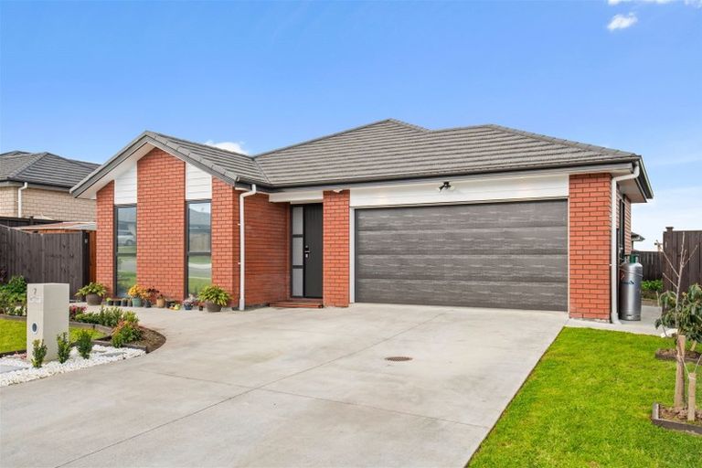 Photo of property in 7 Calder Crescent, Pokeno, 2402