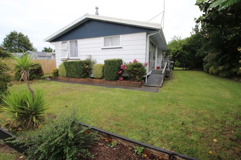Photo of property in 9 Pukeko Place, Tokoroa, 3420
