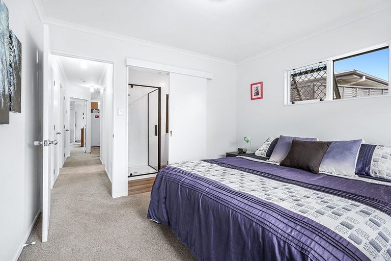 Photo of property in 11a Mahana Road, St Andrews, Hamilton, 3200