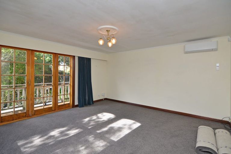 Photo of property in 20 Hinau Road, Hataitai, Wellington, 6021