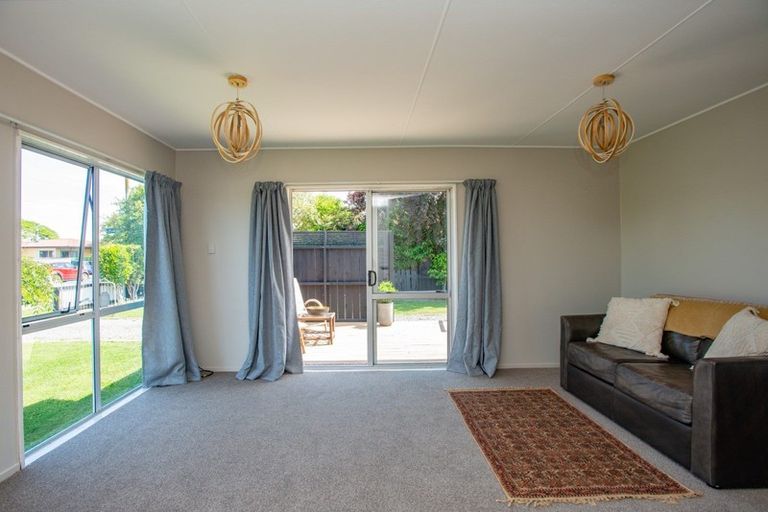 Photo of property in 27 Ngaruroro Avenue, Whakatu, Hastings, 4102