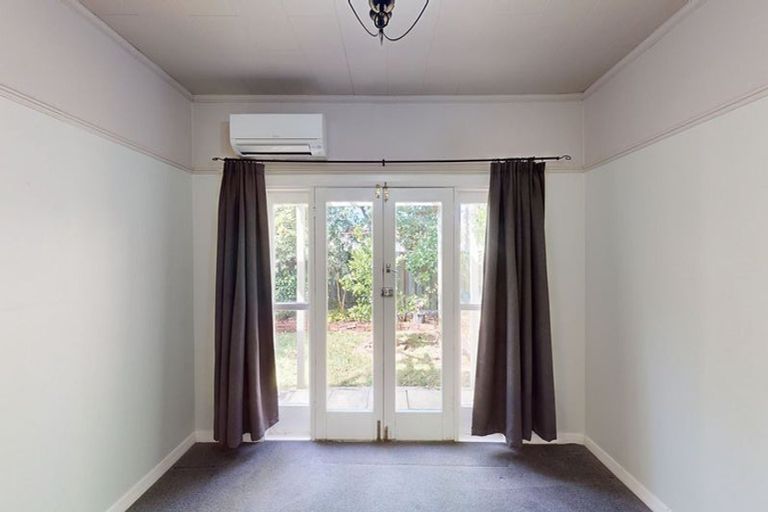 Photo of property in 8 Richard Street, Belmont, Lower Hutt, 5010