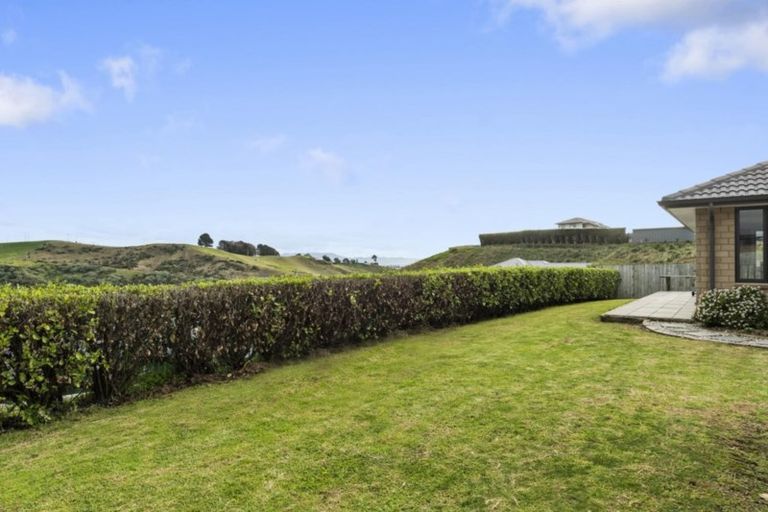 Photo of property in 8 Ballintoy Park Drive, Welcome Bay, Tauranga, 3175