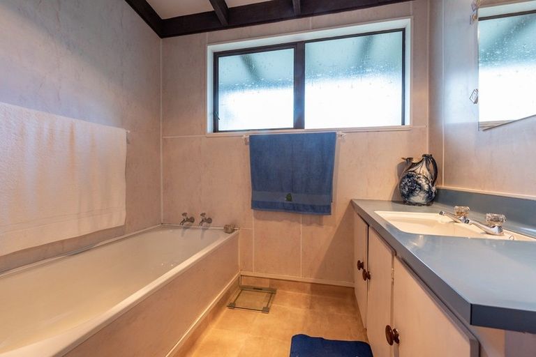 Photo of property in 35a Duthie Street, Karori, Wellington, 6012