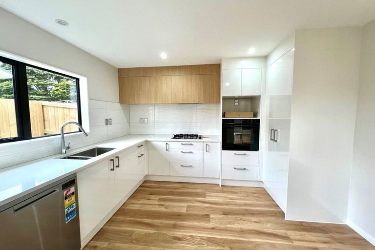 Photo of property in 44c Innismara Avenue, Wattle Downs, Auckland, 2103