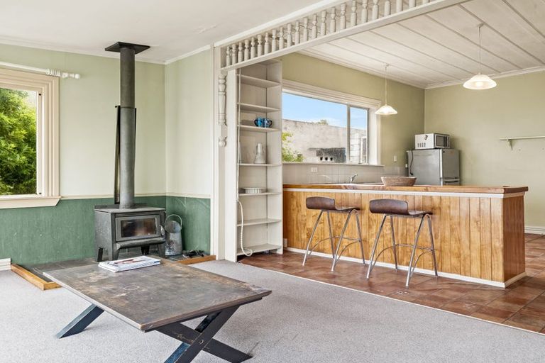 Photo of property in 19 Magnetic Street, Port Chalmers, 9023