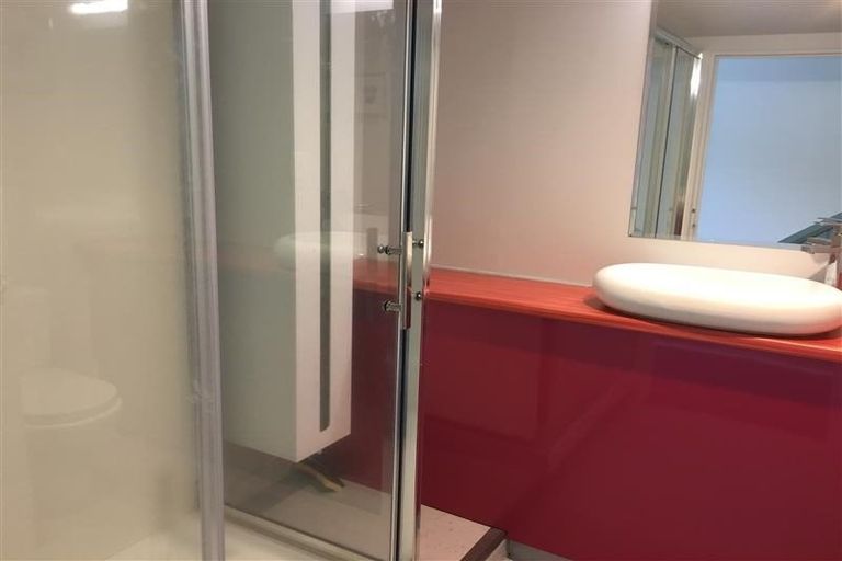 Photo of property in 4/86 Brockworth Place, Riccarton, Christchurch, 8011