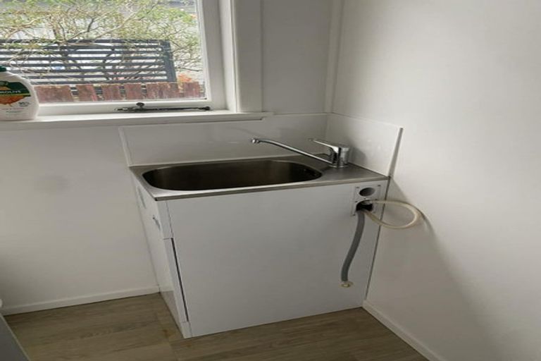 Photo of property in 73 Dunlop Road, Te Puke, 3119