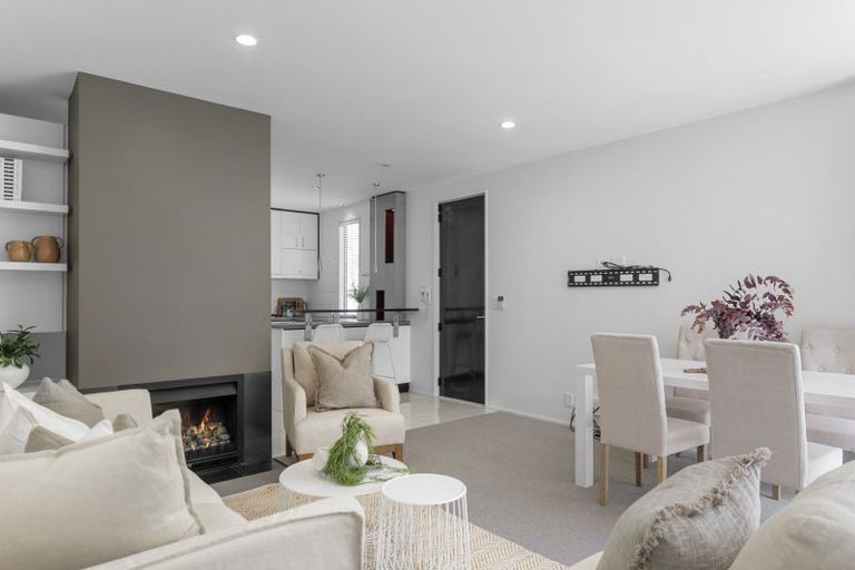 Photo of property in 1/22 Stoneyhurst Street, St Albans, Christchurch, 8014