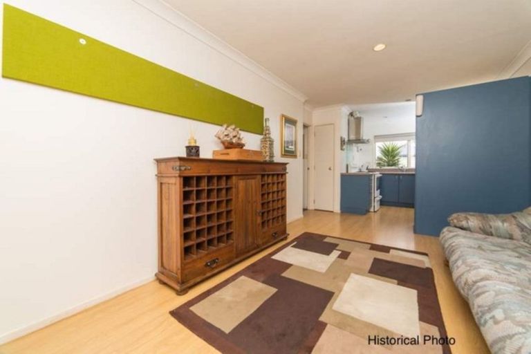 Photo of property in 5c Landon Place, Pukekohe, 2120