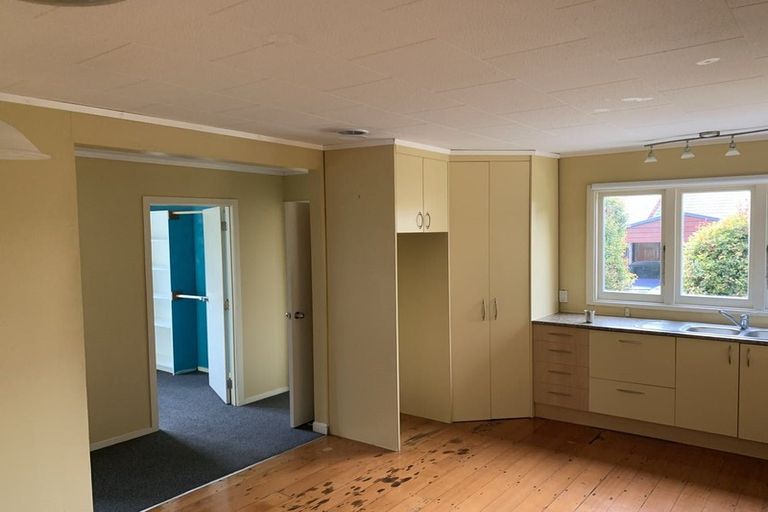 Photo of property in 20 Sherrybrooke Place, Sunnyvale, Auckland, 0612