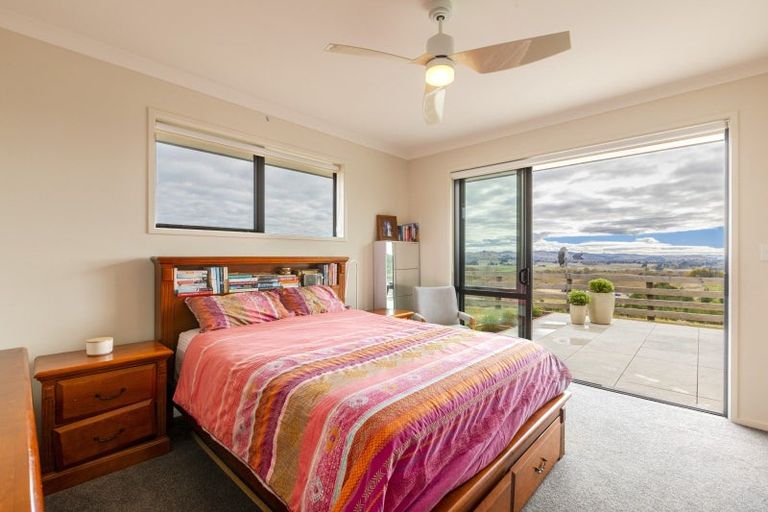 Photo of property in 74 Mangatarata Road, Waipukurau, 4285