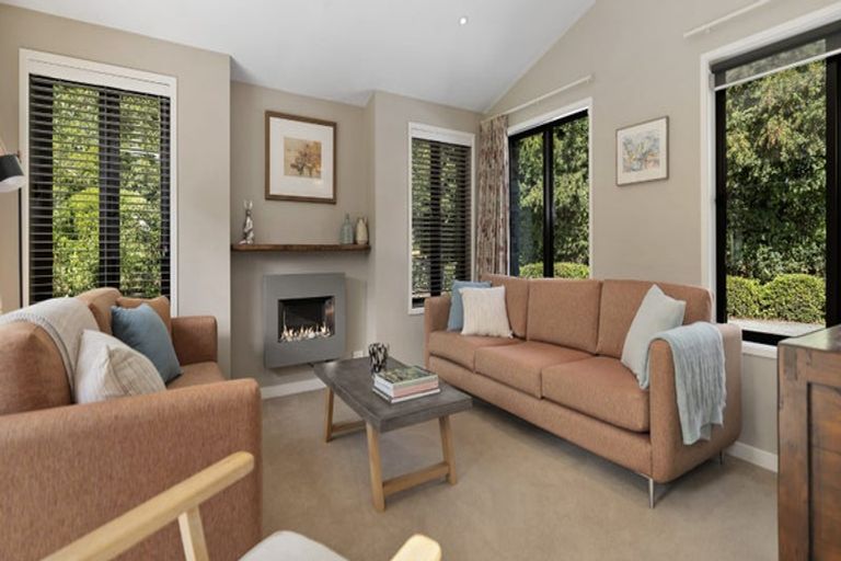 Photo of property in 100 Centennial Avenue, Arrowtown, 9302