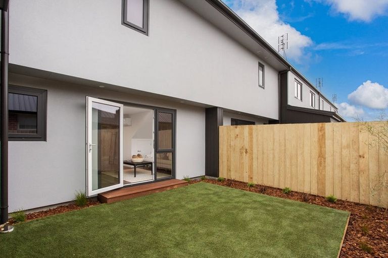 Photo of property in 1/37 Evesham Crescent, Spreydon, Christchurch, 8024