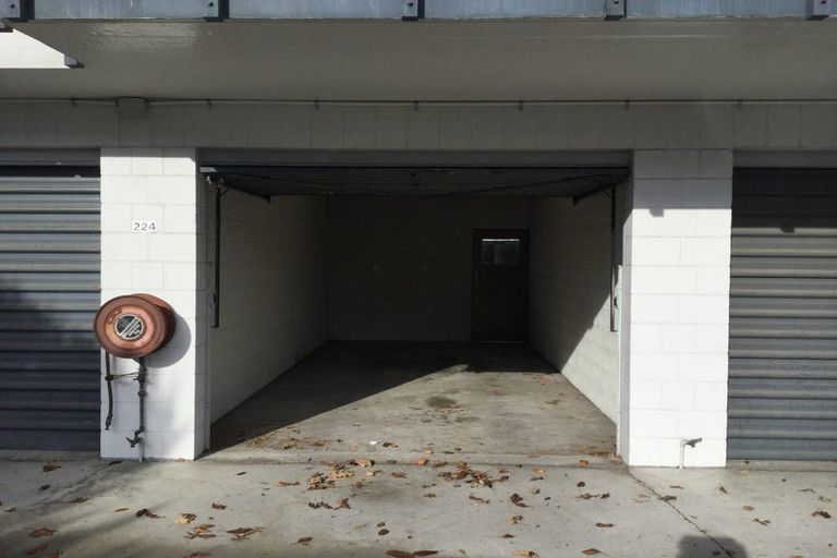 Photo of property in 3/224 Milton Street, Sydenham, Christchurch, 8023