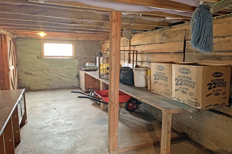 Photo of property in 34 Harwich Street, Balclutha, 9230