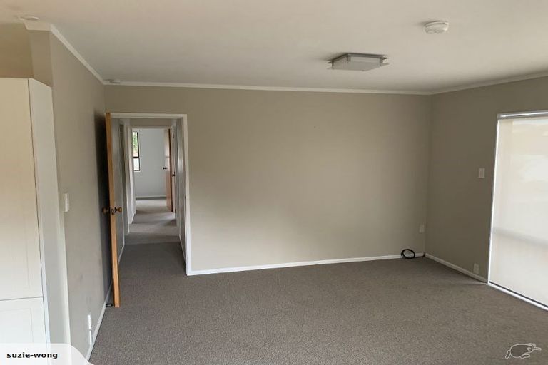 Photo of property in 23 Hillcrest Road, Hatfields Beach, Orewa, 0931