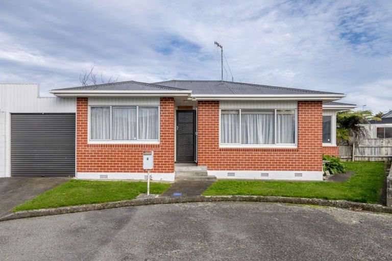 Photo of property in 4 Eton Place, Levin, 5510