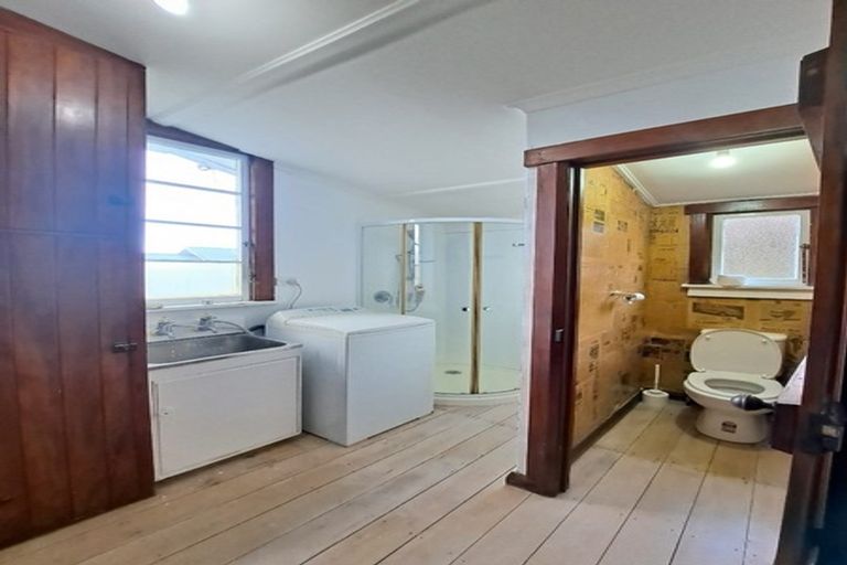 Photo of property in 158 Molesworth Street, New Plymouth, 4312