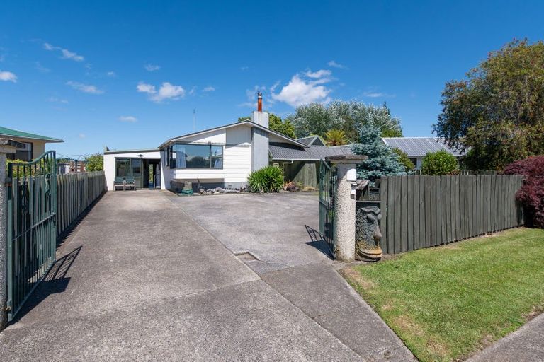 Photo of property in 34 Browning Crescent, Owhata, Rotorua, 3010