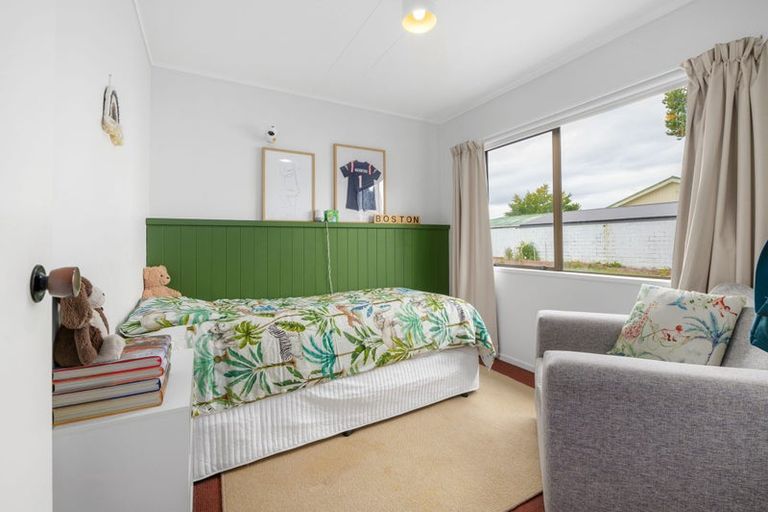 Photo of property in 37 Enfield Street, Nawton, Hamilton, 3200