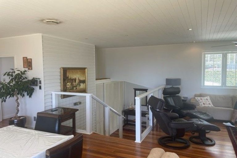 Photo of property in 1/13 Prospect Terrace, Milford, Auckland, 0620