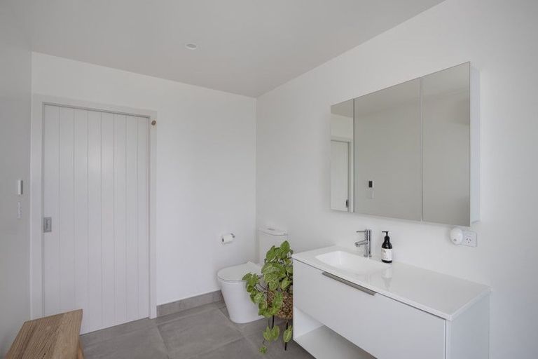 Photo of property in 30 Chambers Street, Kakanui, Oamaru, 9495