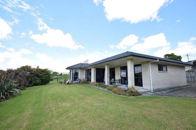 Photo of property in 51 Mcgillivray Road, Wellsford, 0900