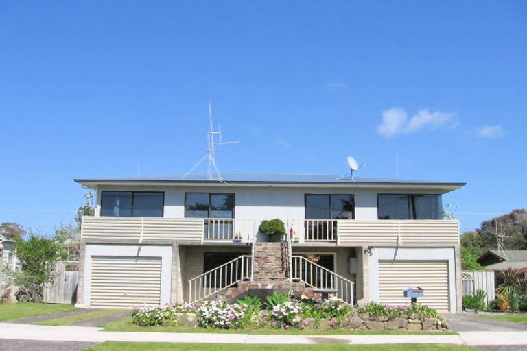 Photo of property in 48a Motiti Road, Papamoa Beach, Papamoa, 3118