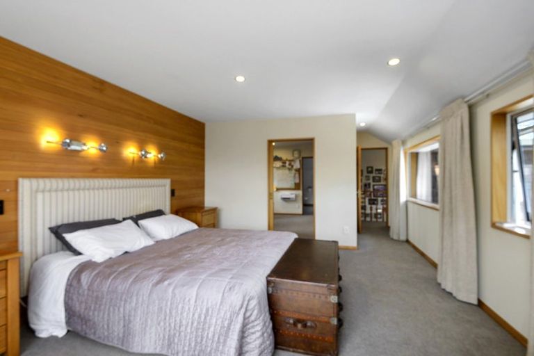 Photo of property in 377 Papanui Road, Strowan, Christchurch, 8052