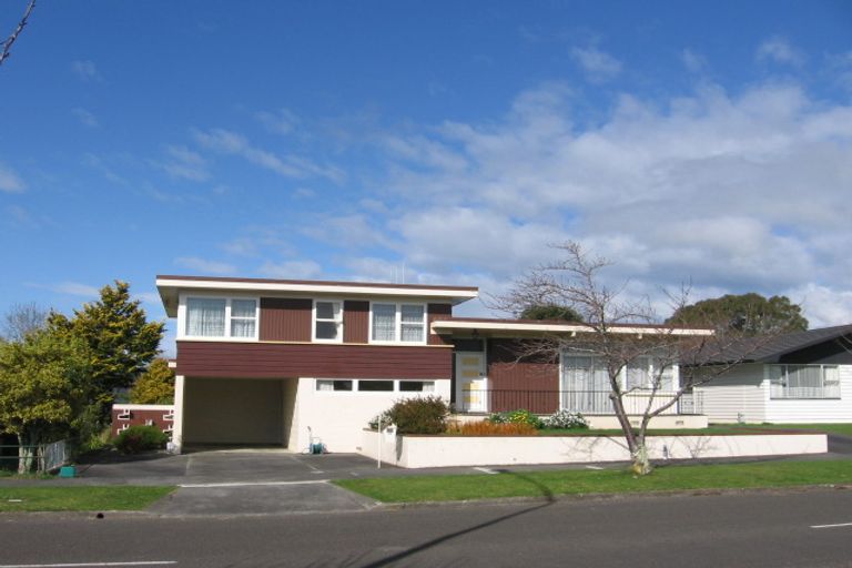 Photo of property in 108 Long Melford Road, Awapuni, Palmerston North, 4412
