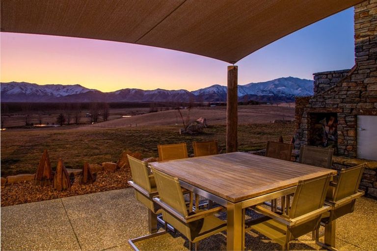 Photo of property in 309 Golden Road, Springvale, Alexandra, 9393