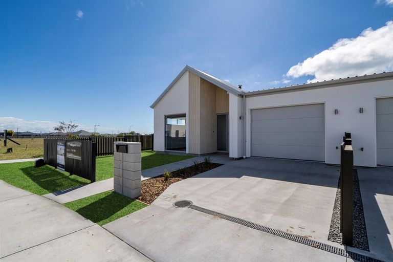 Photo of property in 41 Monaro Place, Papamoa, 3118