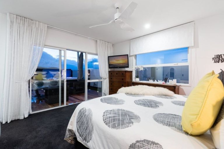 Photo of property in 141 Penetaka Heights, Pyes Pa, Tauranga, 3112