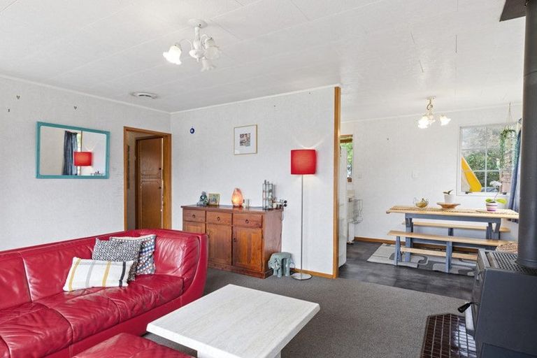 Photo of property in 4 Litchfield Place, Clarks Beach, 2122