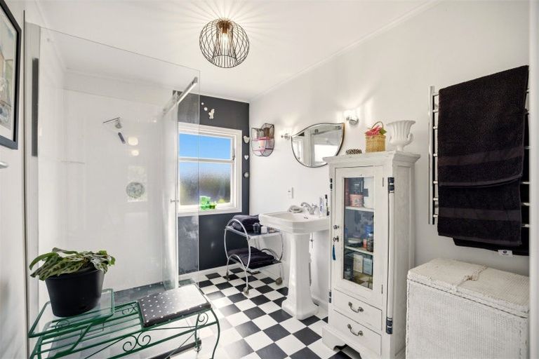 Photo of property in 12 Grierson Avenue, Amberley, 7481