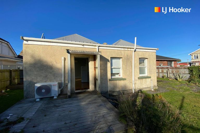 Photo of property in 74 Queens Drive, Saint Kilda, Dunedin, 9012
