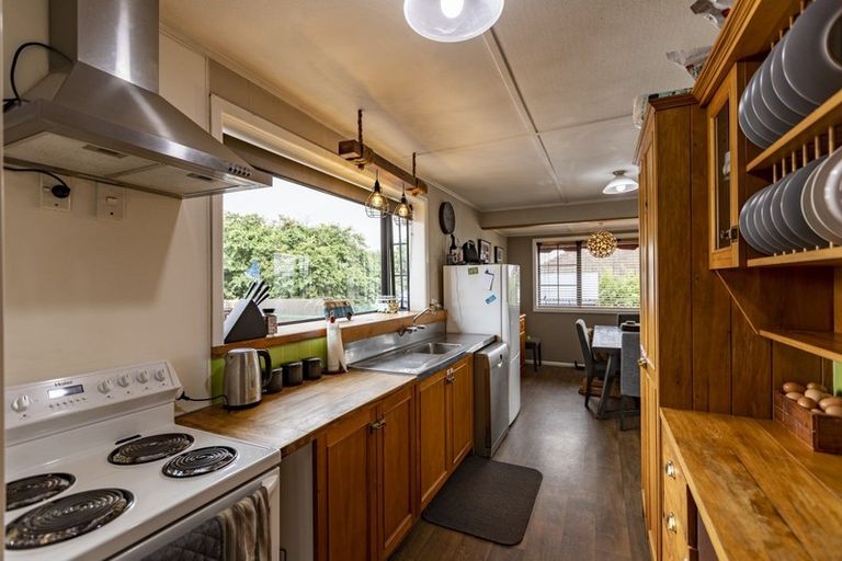 Photo of property in 12 Savage Crescent, Waipukurau, 4200