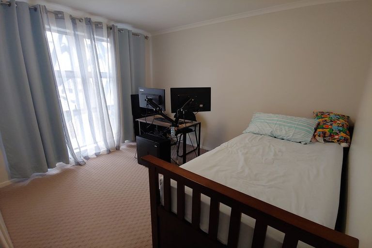 Photo of property in 9 Vincent Lane, Hobsonville, Auckland, 0616