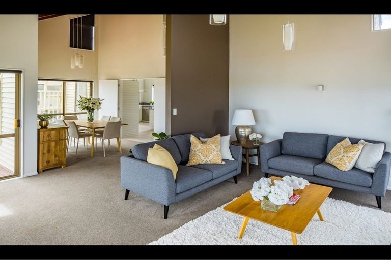 Photo of property in 3 Tregear Place, Camborne, Porirua, 5026