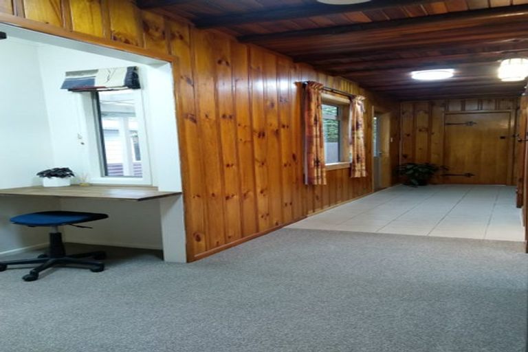 Photo of property in 2/143 Tauhara Road, Tauhara, Taupo, 3330