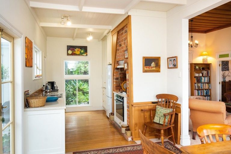 Photo of property in 88 Charles Street, Westshore, Napier, 4110