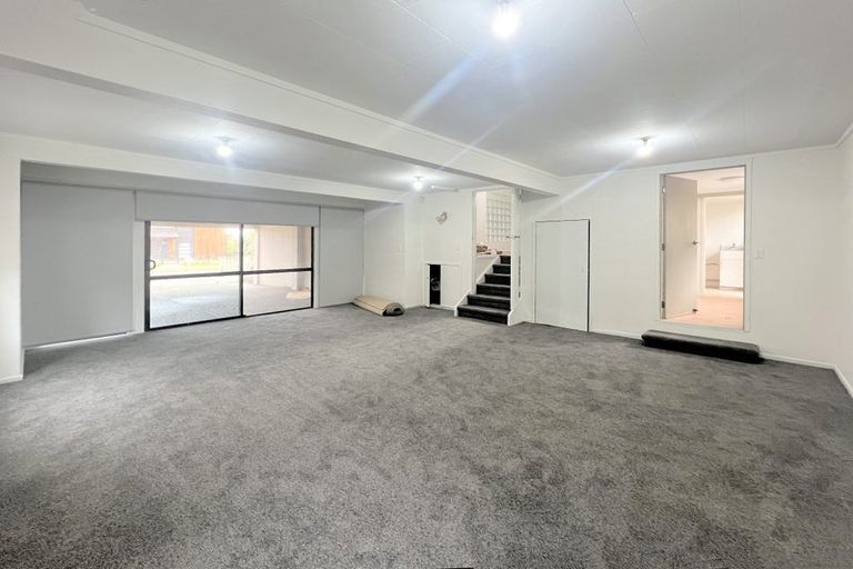 Photo of property in 43 Bramley Drive, Farm Cove, Auckland, 2012